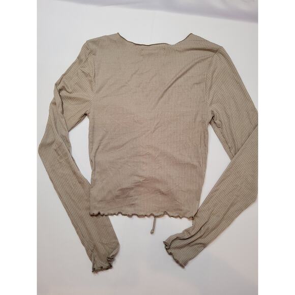 NWT. ANTISTAR LONG SLEEVE CROP TOP. SIZE S - Picture 2 of 7